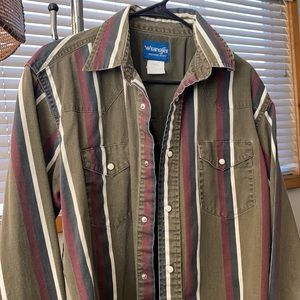Vintage wrangler pearl snap button down